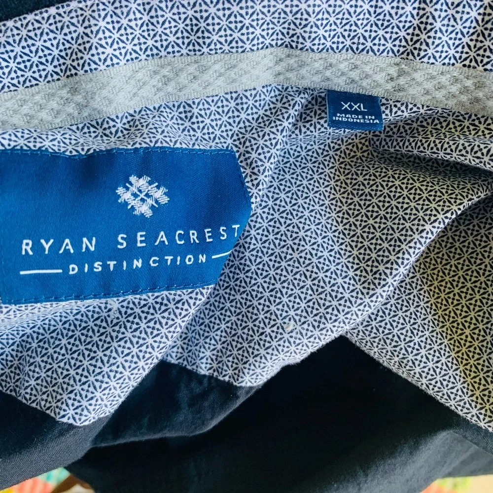 Ryan Seacrest Mens Dash Print Button Up Shirt - Picture 2 of 4